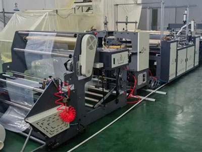 選擇制袋機(jī)的磁粉離合器時(shí)，需要考慮以下幾個(gè)方面：