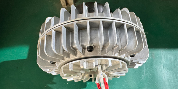 為什么包裝機(jī)設(shè)備選擇磁粉剎車器運(yùn)行更穩(wěn)定？