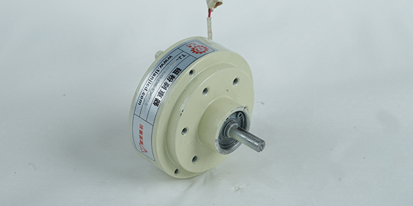 單軸磁粉制動器為何是印刷機械的最佳選擇？